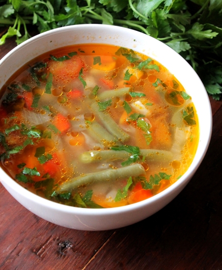 9 Easy To Prepare Chicken Soups and Their Benefits