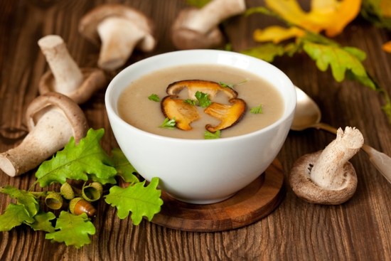 9 Easy To Prepare Chicken Soups and Their Benefits